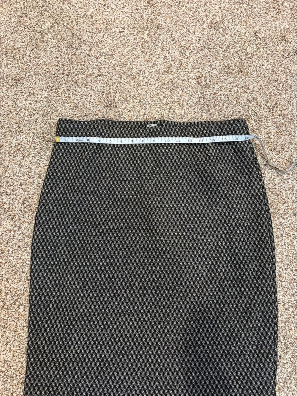 LOFT Black and White Textured Pencil Skirt